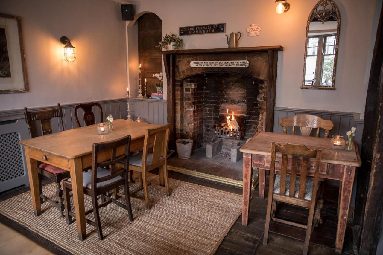 The Black Swan Inn Devizes Zewnętrze zdjęcie